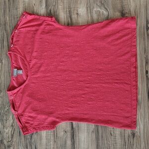 Like new Chico's button shoulder shirt